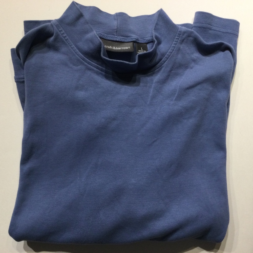 Croft & Barrow light blue long sleeve mock neck long sleeve shirt men’s large